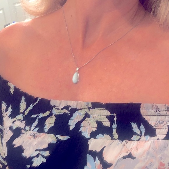 Rare LARIMAR stone pendant w/Sterling Silver - Picture 2 of 11